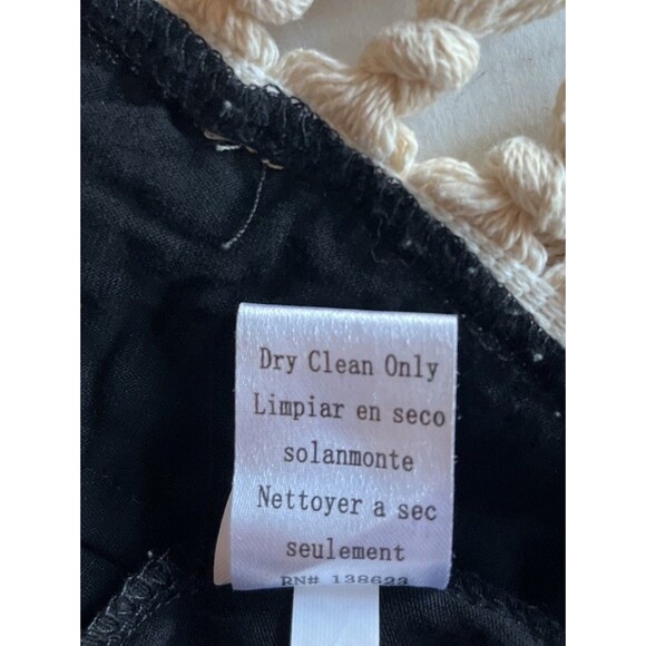 VaVa by Joy Han USA Top Women’s M Black Tank Lace Crochet Trim Beige Fringe Chic - Picture 5 of 8